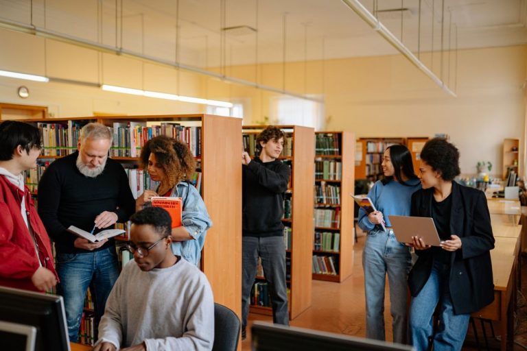 Community Resources: A Guide to Health, Education, and Financial Support